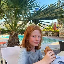 Petit dej avec des couques locales