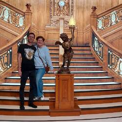 Nachbau der Treppe (zumindest der ersten 3 Stufen)