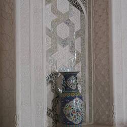 Stuck auf Spiegel / Stucco on mirror