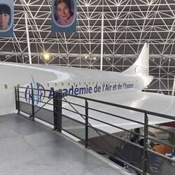 Die Concorde hinten