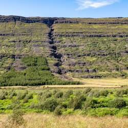Überall kommt das Wasser die Berge runter