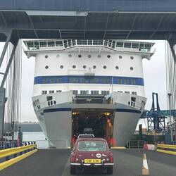 nice sounding v8, shame it broke down leaving the ferry
