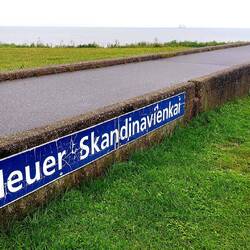 Der Weg zur Einfahrt der Fähren...