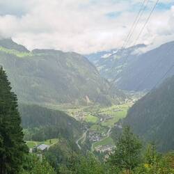 Blick ins verregnete Mayrhofen...