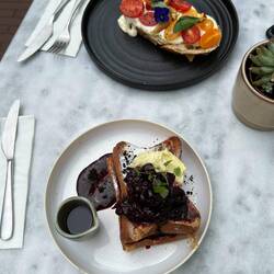 "Australian brunch"