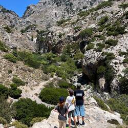 On n'a pas poussé plus loin dans la gorge que ce point de vue