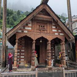 3 besondere alte Tempel mit einer Geschichte aus den Hinduismus