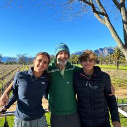 Alle Bleu- vineyard number one.. and the camera came out more!