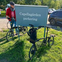 Ein Künstlerdorf mit Werkstätten, Hotel, Selbstverwiklichungskursen, etc. Leider schon geschlossen.