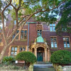 Dat architectuur gebouw (heb ik geen colleges in)