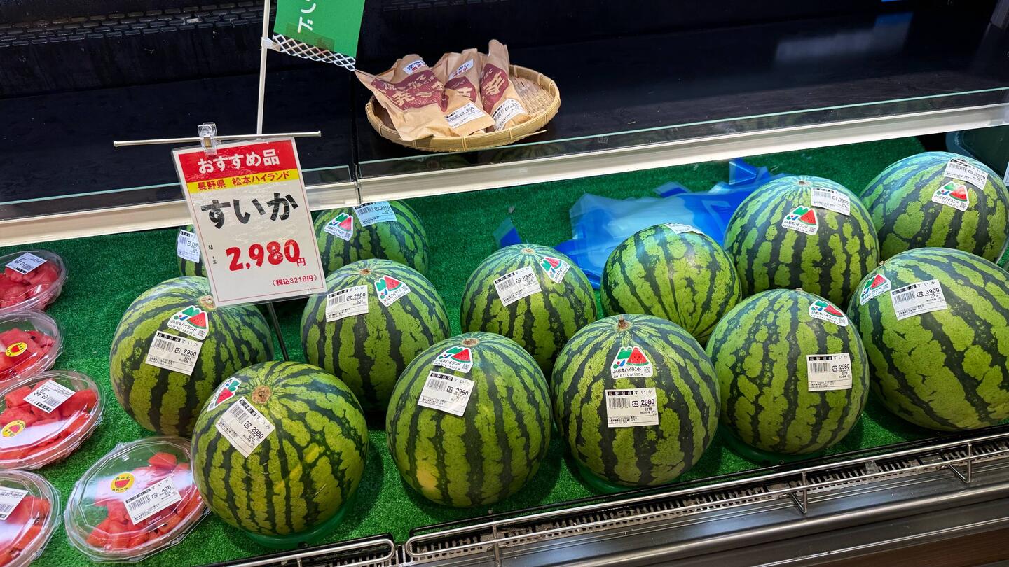 1 große Melone 18€