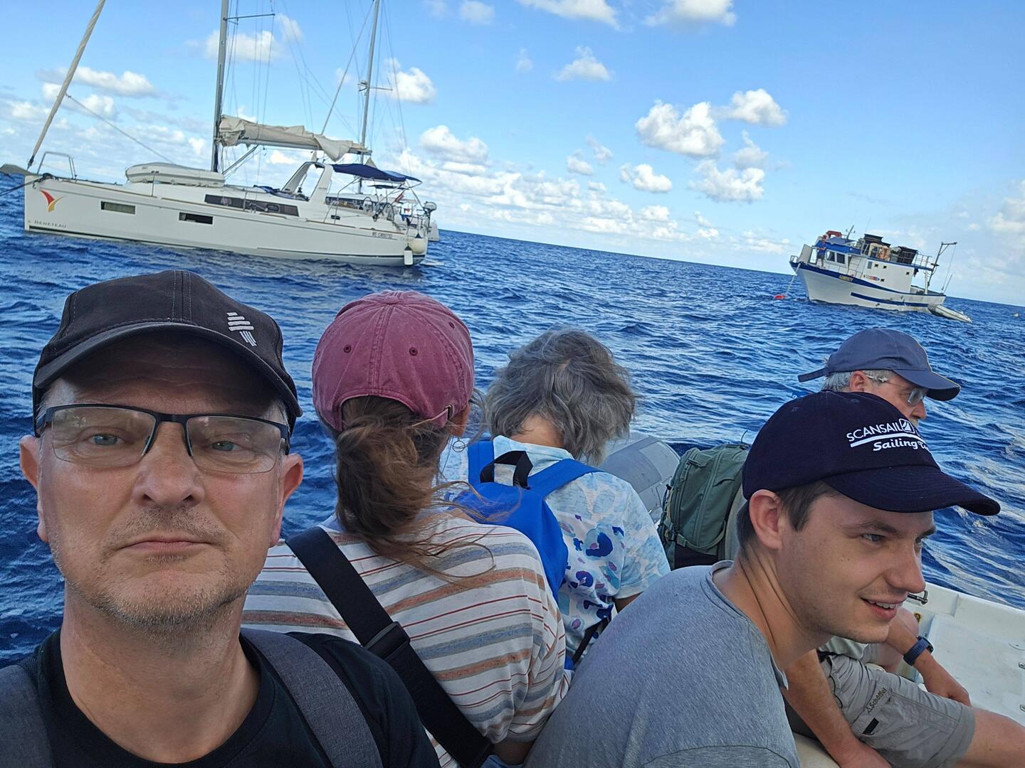 Überfahrt mit Wasser Taxi