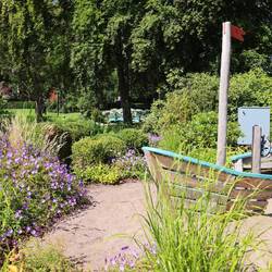 Der Stadtgarten liebevoll und komplex angelegt.