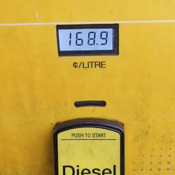 $1.689 = €1.06