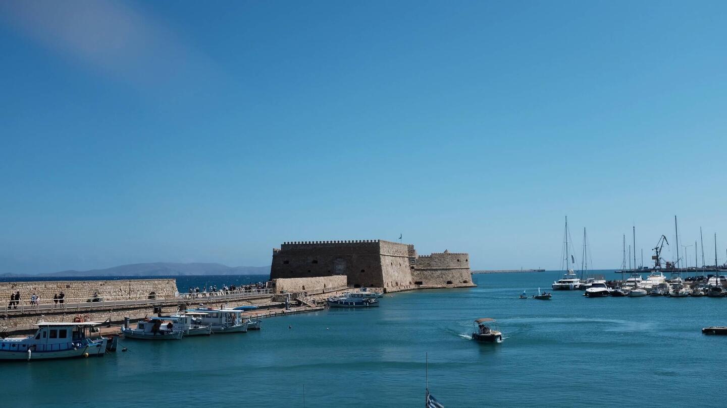 La jetée se poursuit sur un total de 2km