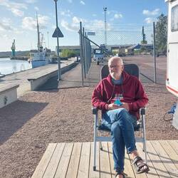 Unsere Terrasse am Wasser