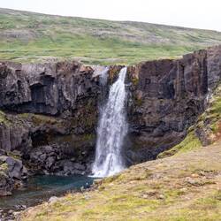 Gufufoss auf dem Weg runter zum Fjord