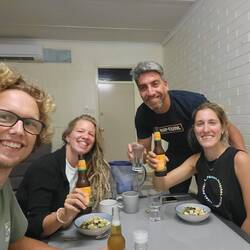 Santi und Fiona von der Avocadofarm kommen uns besuchen