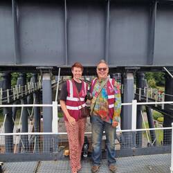 On the walking tour of the lift