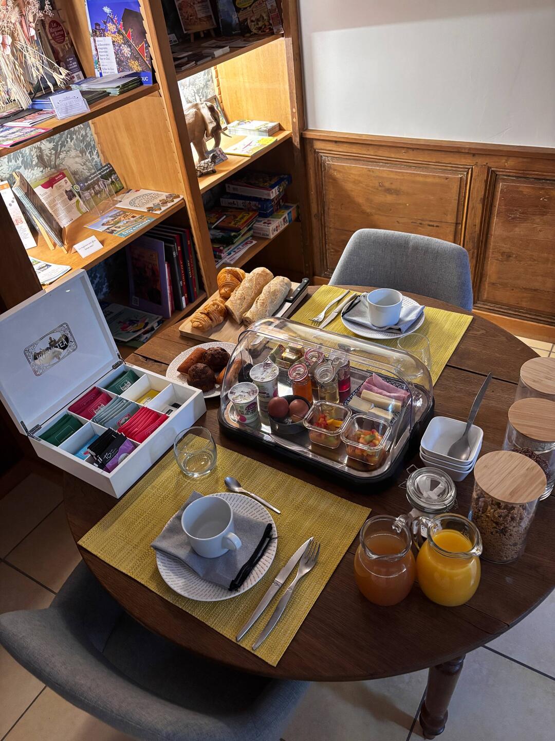Der Tag startete mit einem zauberhaften und persönlichen Früchstück