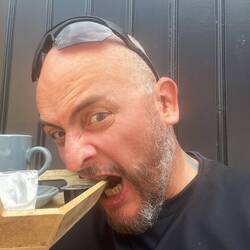 À 64 euros l'addition, je bouffe aussi le plateau