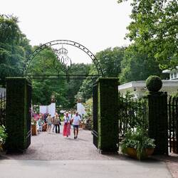 Ein bisschen Kommerz ist überall dabei.