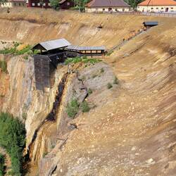 Eingang zum Besucherschacht