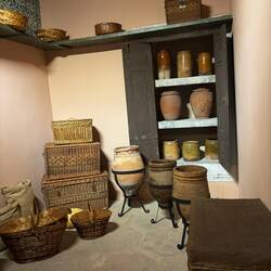 Kitchen storage