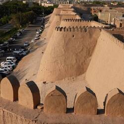 Stadtmauer vom Turm der Zitadelle