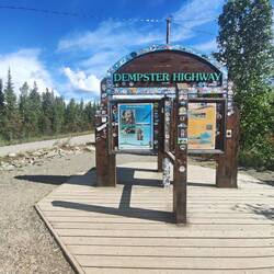 Startpunkt "Dempster Highway"