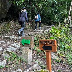 Aufstieg. Es geht 500m hoch