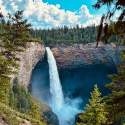„Helmcken Falls“