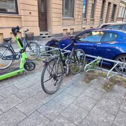 Mein armes Fahrrad, um das ich mich die Nacht lang sorgen werde