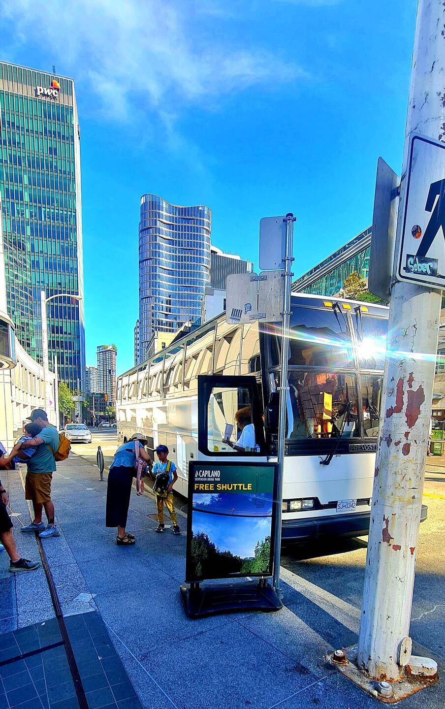 Mit dem Free Shuttle nach Downtown und zurück