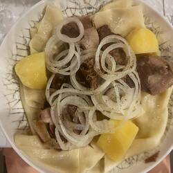 Beshbarmak - piatto tipico 🐴