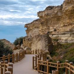 Passeggiata in riva al mare