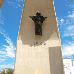 Fiamma eterna dedicata ai caduti delle Seconda Guerra Mondiale