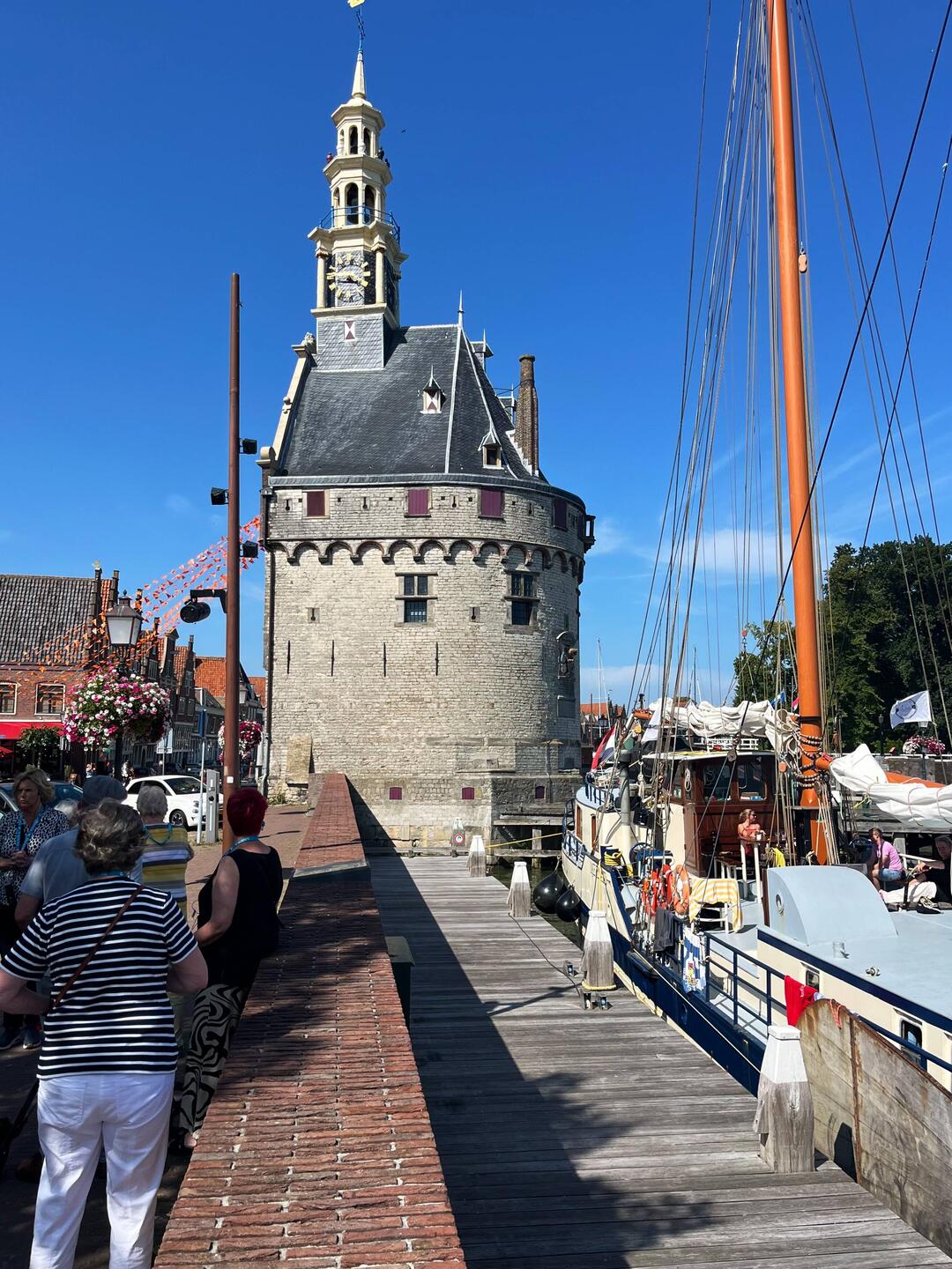 Der Weiße Turm, Teil einer alten Verteidigungsanlage