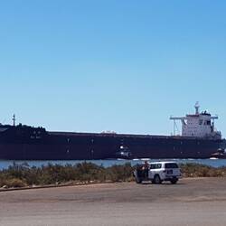 The Su May coming in for loading