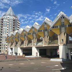 Außergewöhnliche Architektur: Die Kubushäuser