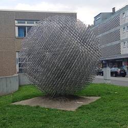 Moderne Kunst von fern
