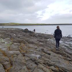An Corran Beach - Auf der Suche nach Dinosaurierspuren