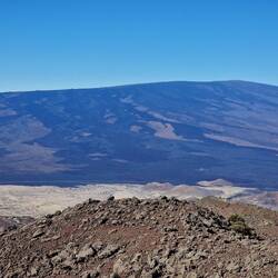 Alte und neuere Lavaströme