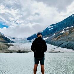 „Columbia Icefield“ am „Athabasca Gletscher“