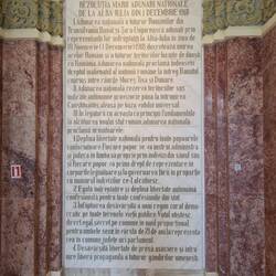 Marmortafel in der Halle der Einheit