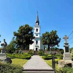 Neben dieser Kirche in Lupeni habe ich meine Mittagspause gemacht.