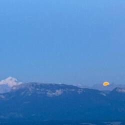 Levé de lune au dessus du Mont Blanc 🤩🤩