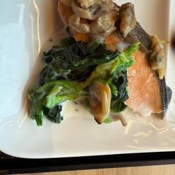 Cream Stew of Salmon and Clams