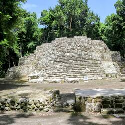 Archaeological site of Oxtankah.