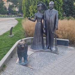 Irgendein Bürgermeister mit Gattin und Hund😉